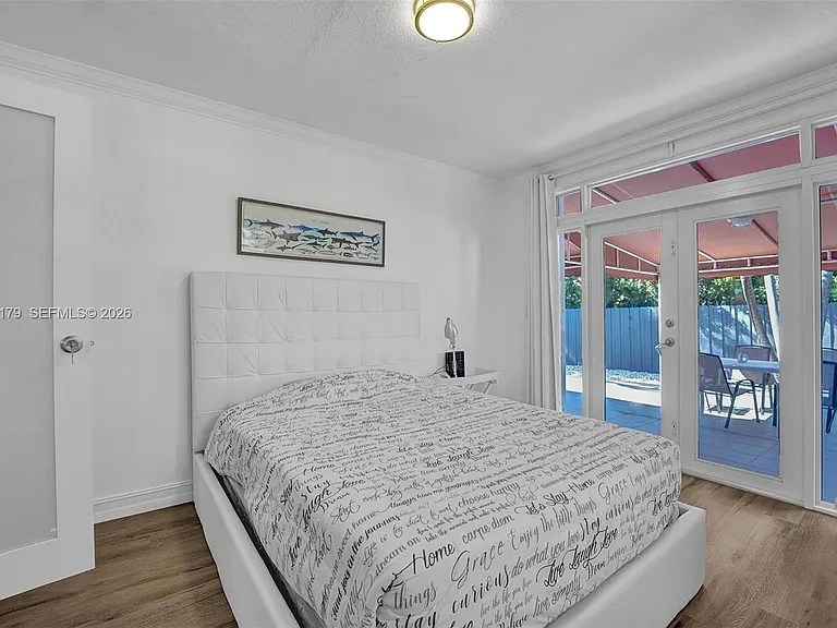 9072 Froude Ave — Photo 35