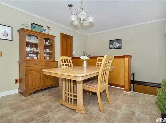 5th image of 403 Gazzola Dr