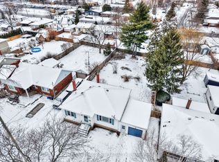 17 Lora St, Saint Catharines, ON L2N3S4