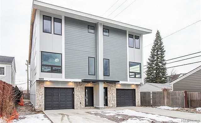 1st image of 123 Mason Ct #2-2-2
