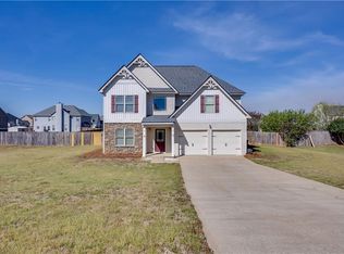 11 Justice Dr, Fort Mitchell, AL 36856