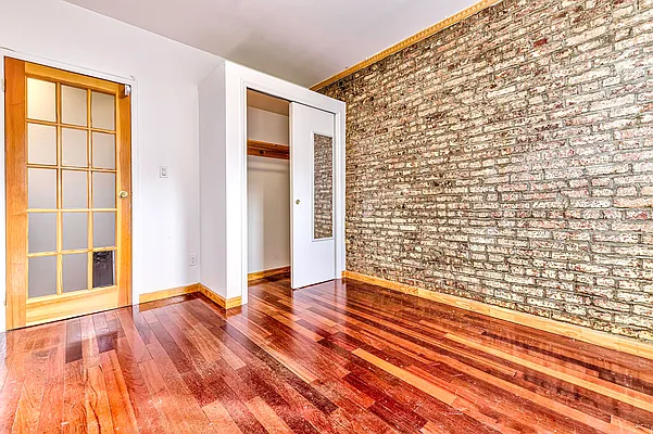 Rented by REAL New York | media 53