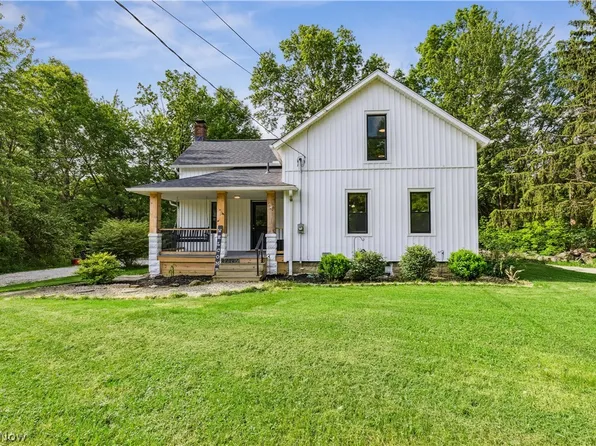 27127 Schady Rd, Olmsted Township, OH 44138
