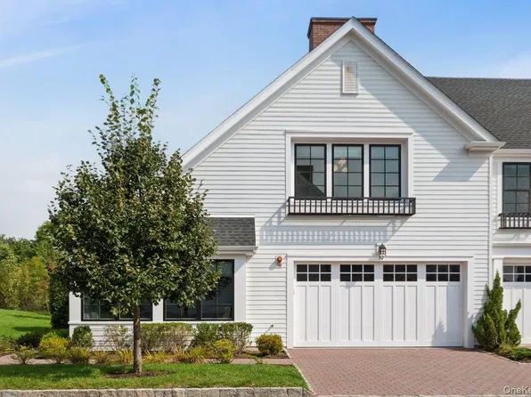 19 Lavender Lane, Rye Brook, NY 10573
