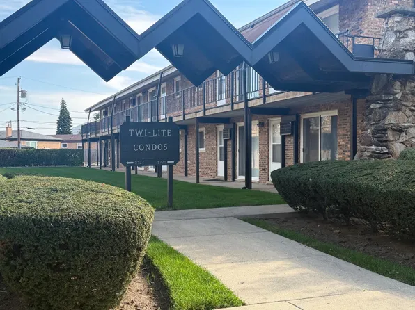 3721 Ruby St APT 107-S, Schiller Park, IL 60176