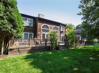 15 Coddington Way, South Kingstown, RI 02879