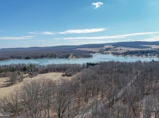 Randall Way, Oakland, MD 21550