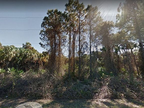 3rd image of 1920 Miriam St
