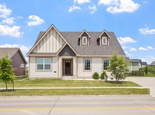 414 SW Prairie Trail Pkwy, Ankeny, IA 50023