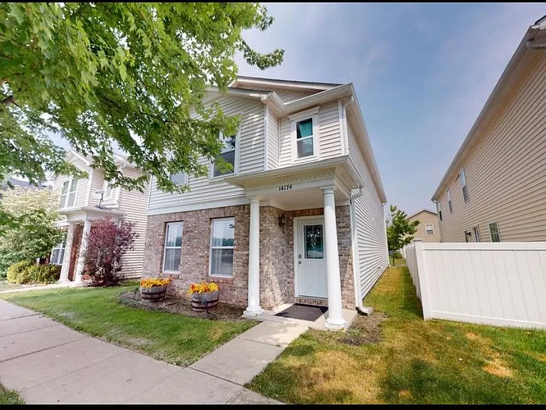14174 Marilyn Rd — Photo 4