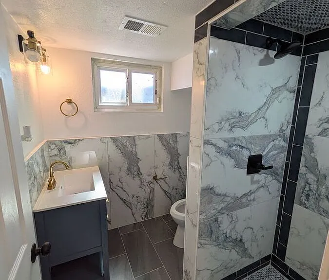 1390 Salem St — Photo 23