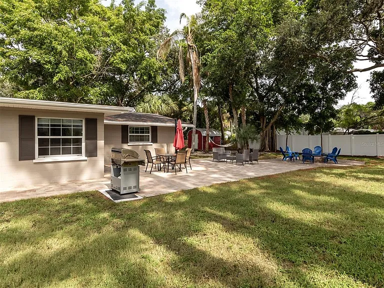 6115 Carlton Ave — Photo 13