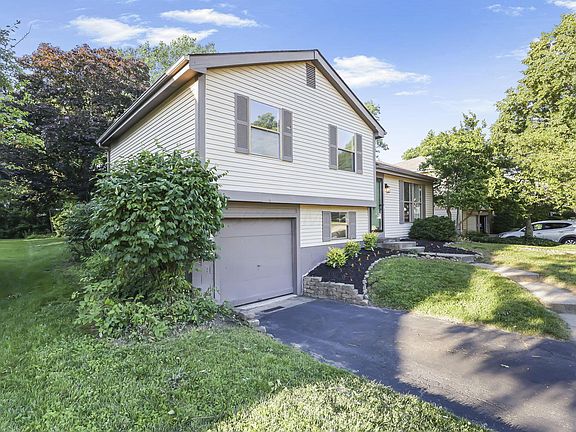 5th image of 2950 Charmwood Ct