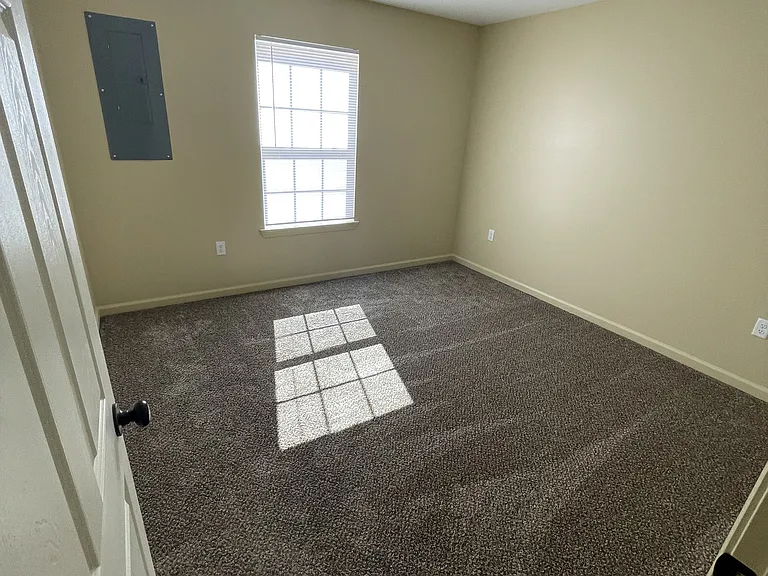 708 Shepard Dr #A — Photo 7