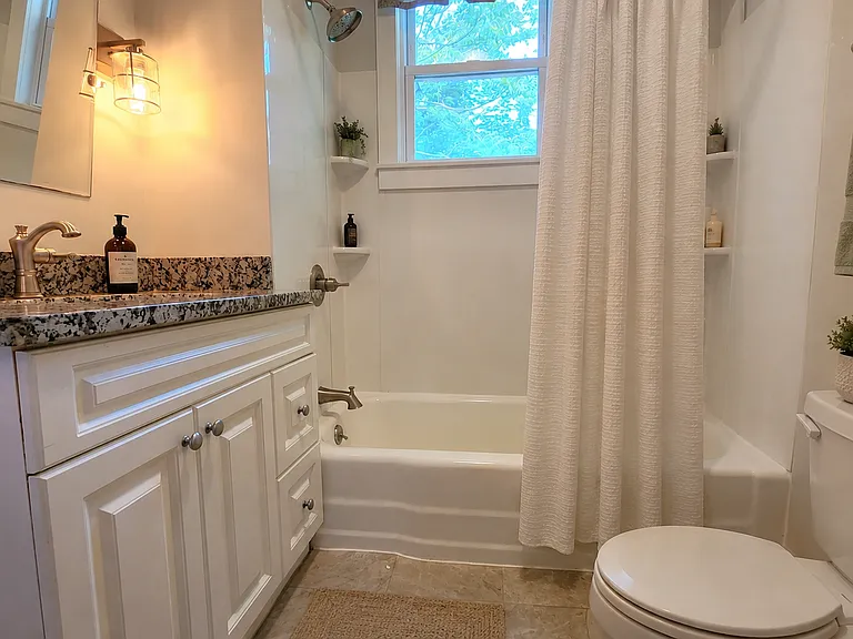 8 Fay St #2 — Photo 9