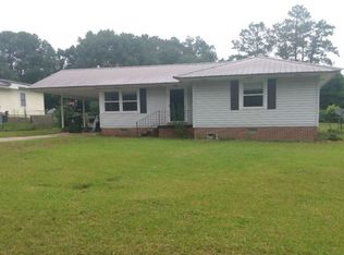 501 Gordon St, Douglas, GA 31533