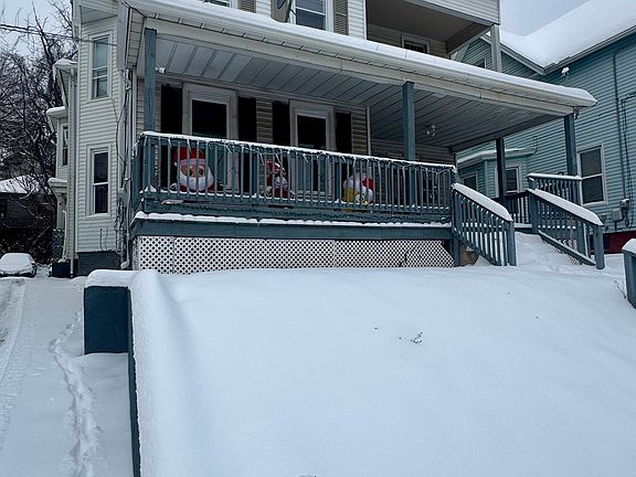 4th image of 61 Randolph Avenue