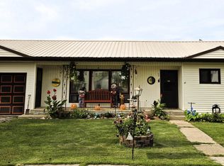 506 Dodgeville St, Highland, WI 53543