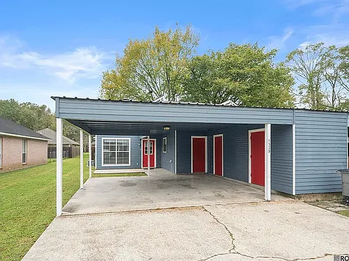 1329 Harwich Dr Photo 1