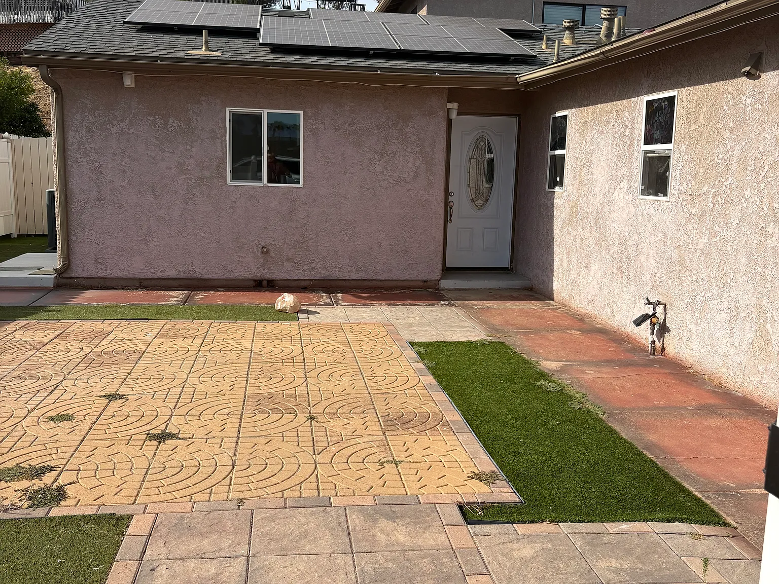 3 bed, 1400 sqft, $3,500 — Photo 1