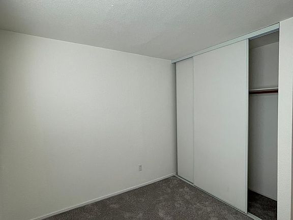 2nd image of 4750 Rosewood Ct