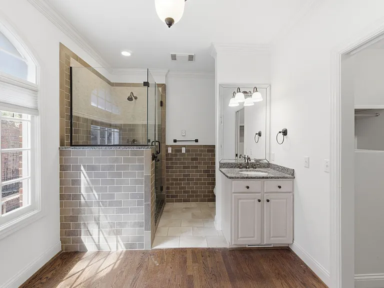 710 Ashley Run — Photo 16