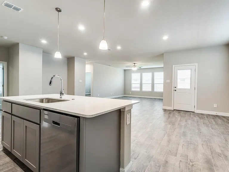15525 Canford Ter — Photo 5