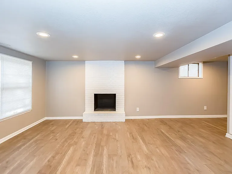 1520 NE 54th St — Photo 24