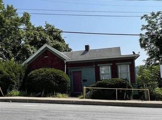 62 Holland Ave, Morgantown, WV