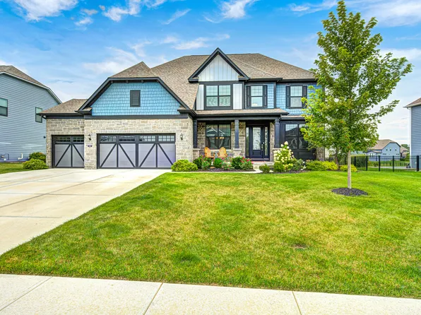 5365 Rose Dr, Zionsville, IN 46077