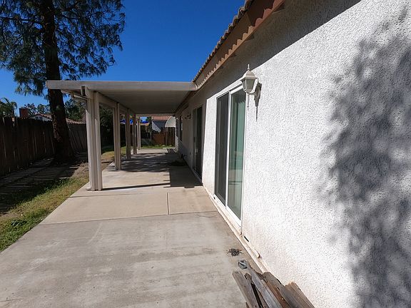 3rd image of 2115 Grand Ave