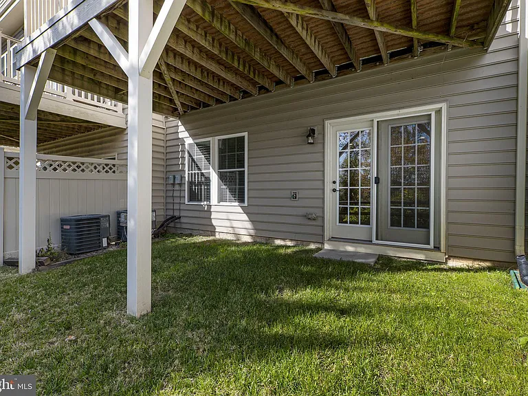 5313 Stream Bank Ln — Photo 40