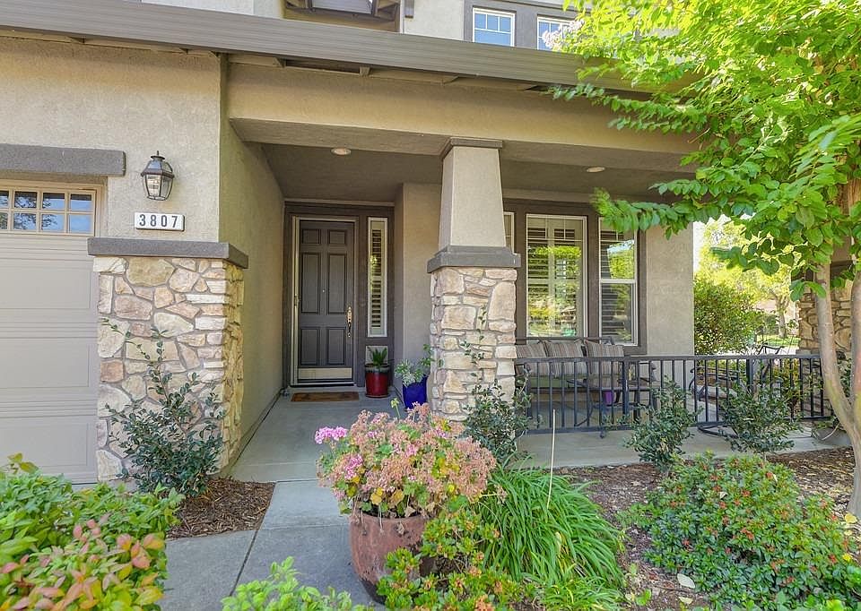 1st image of 3807 Archetto Dr