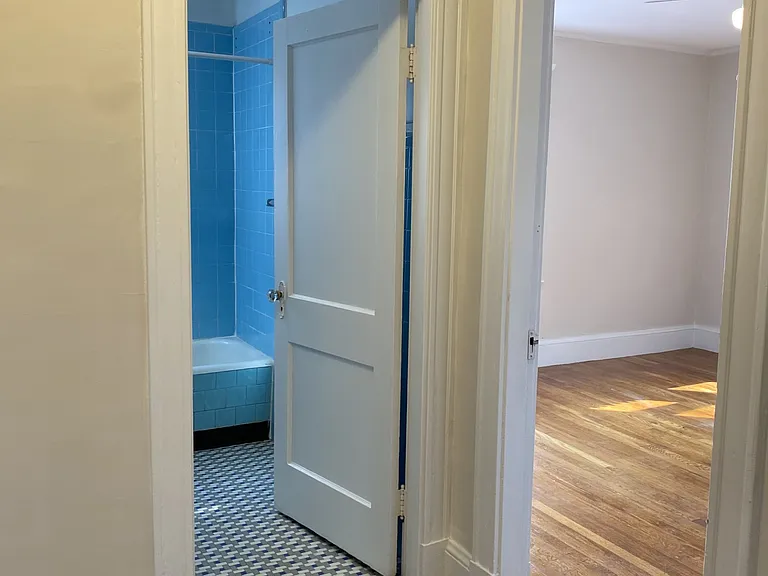 24 Colonial Ave #22 — Photo 12