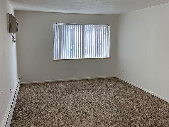 3rd image of 59 N Corona St