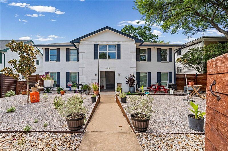 1st image of 3415 Willowrun Dr APT D