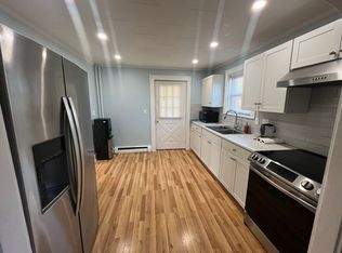 326 Eastern Ave, Augusta, ME 04330