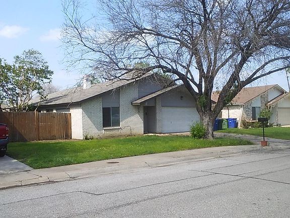 2315 Versailles Dr. Carrollton TX 75007