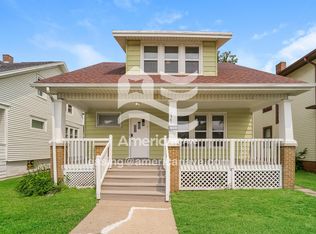 1541 Grange Ave, Racine, WI 53405