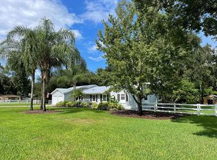 651 Stewart Dr, New Smyrna Beach, FL 32168