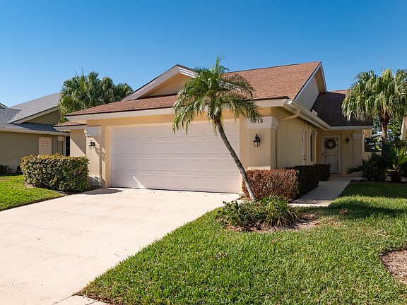 2nd image of 216 Ridge Road