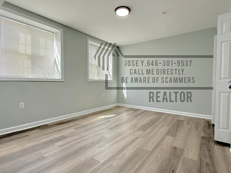 194 21st Ave #235 — Photo 8