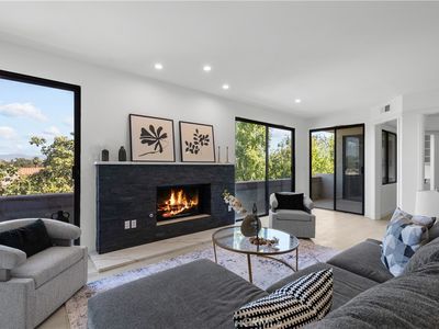 14242 Riverside Dr UNIT 304, Sherman Oaks, CA, 91423