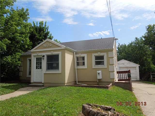 1st image of 1620 Roselawn Ave