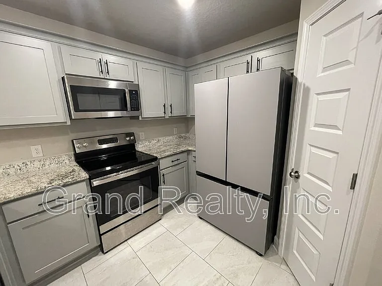 4293 Castille Ave — Photo 7