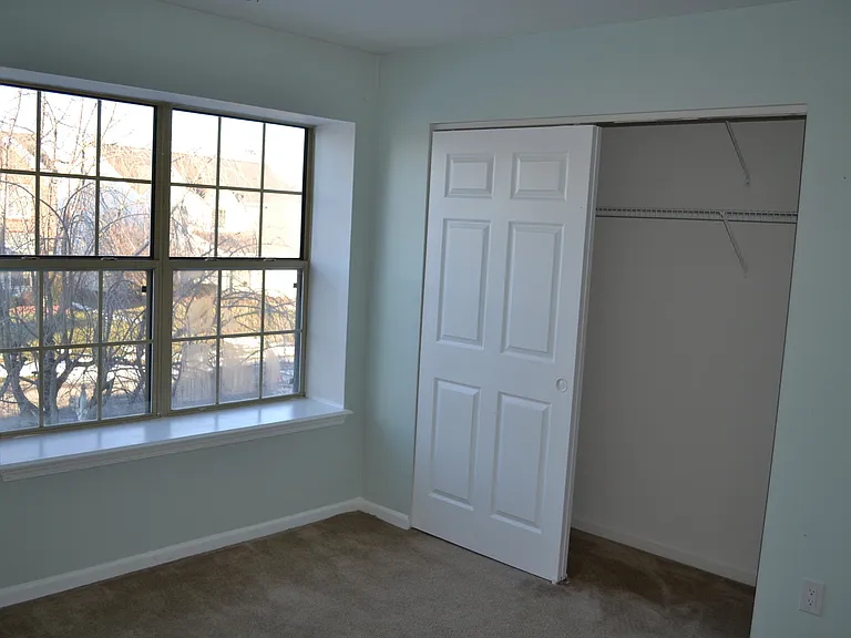 8515 Pine Tree Blvd — Photo 2