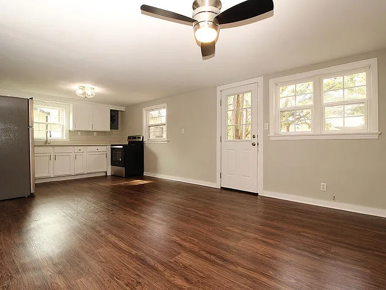 1185 Bexley St #1 — Photo 7
