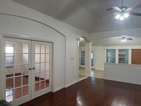 4th image of 3504 Ponderosa Dr