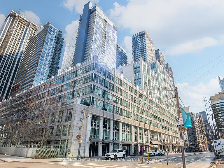 350 Wellington St W #G09 — Photo 2