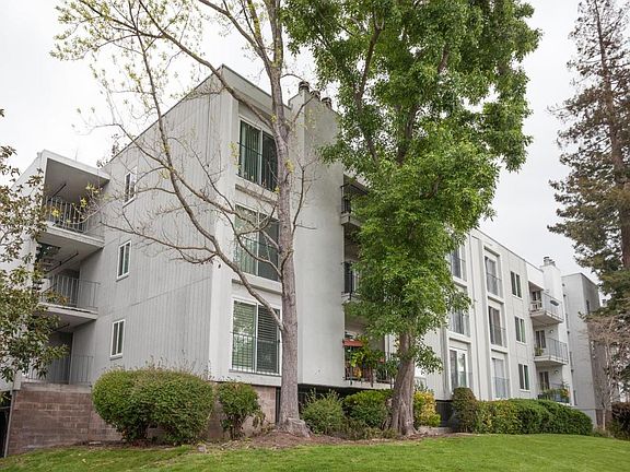 4th image of 601 Leahy St APT 304